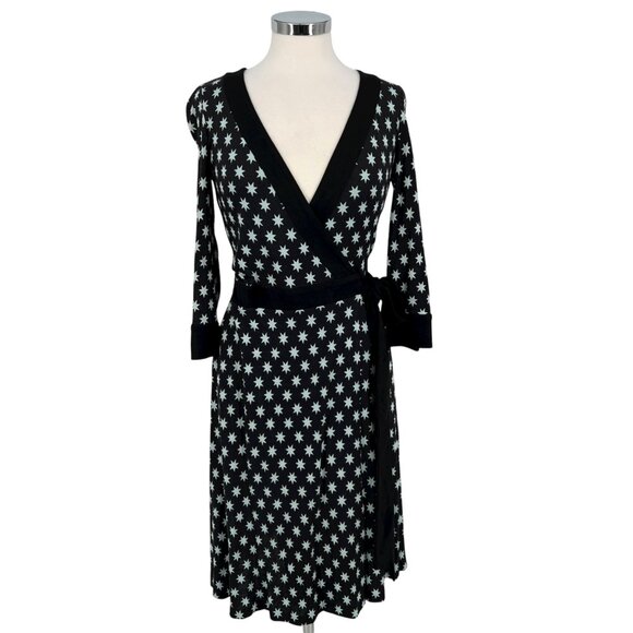 Diane Von Furstenberg Taurus Star Print Silk Wrap Dress Black Pale Blue Size 6 - Picture 1 of 12